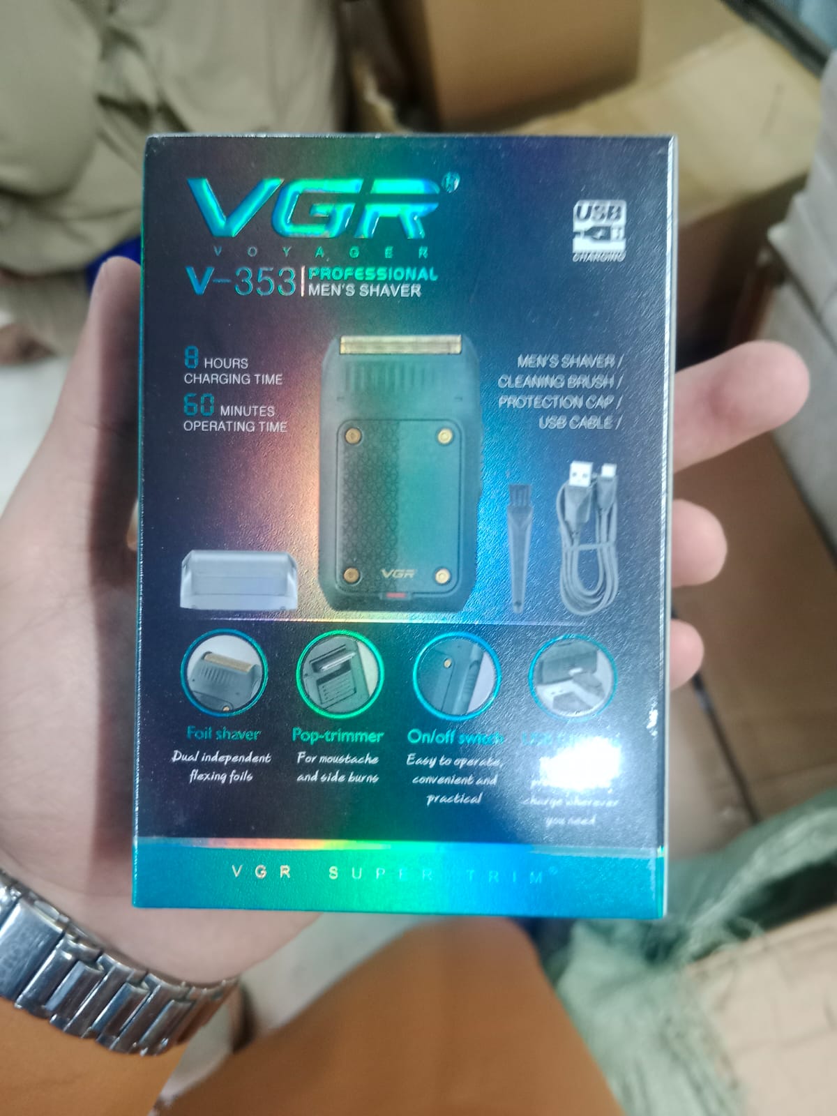 VGR Voyager V-353 Professional Men's Shaver.
